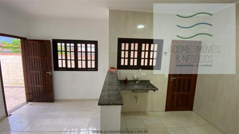 Imagem Casa com 2 Quartos à Venda, 56 m² em Balneário Tropical - Itanhaem