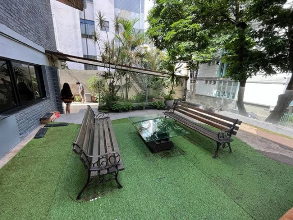 Imagem Casa com 5 Quartos à Venda, 330 m² em R$1.680.000,00 // Luxemburgo - Belo Horizonte Imagem Casa com 5 Quartos à Venda, 330 m² em R$1.680.000,00 // Luxemburgo - Belo Horizonte