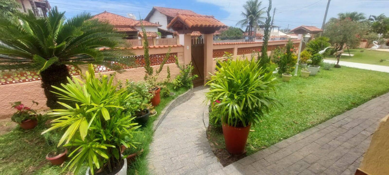 Casa com 3 Quartos à Venda, 137 m² em Coqueiral - Araruama