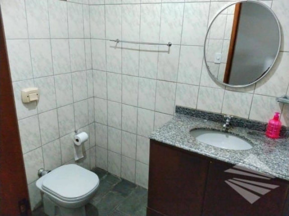 Imagem Sobrado com 3 Quartos à Venda, 240 m² em Centro - Taubaté Imagem Sobrado com 3 Quartos à Venda, 240 m² em Centro - Taubaté