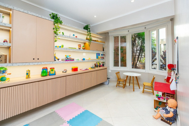 Imagem Casa com 4 Quartos à Venda, 390 m² em Vila Ipojuca - São Paulo Imagem Casa com 4 Quartos à Venda, 390 m² em Vila Ipojuca - São Paulo