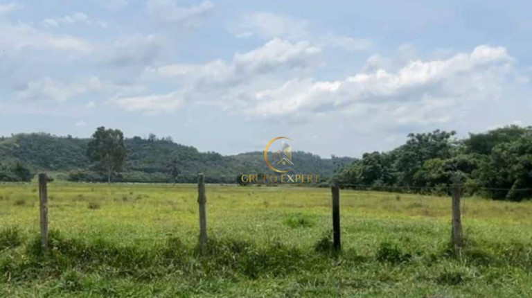 Imagem Imóvel à Venda, 21.500 m² em Polo Industrial Automotivo - Jacareí Imagem Imóvel à Venda, 21.500 m² em Polo Industrial Automotivo - Jacareí