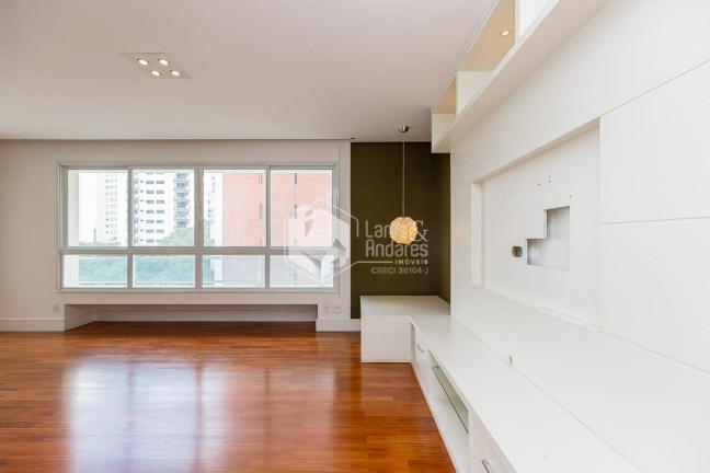 Imagem Apartamento com 3 Quartos à Venda, 158 m² em Moema - São Paulo Imagem Apartamento com 3 Quartos à Venda, 158 m² em Moema - São Paulo