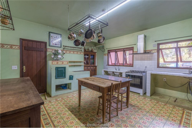 Imagem Casa com 4 Quartos à Venda, 711 m² em Jardim Portugal - Valinhos