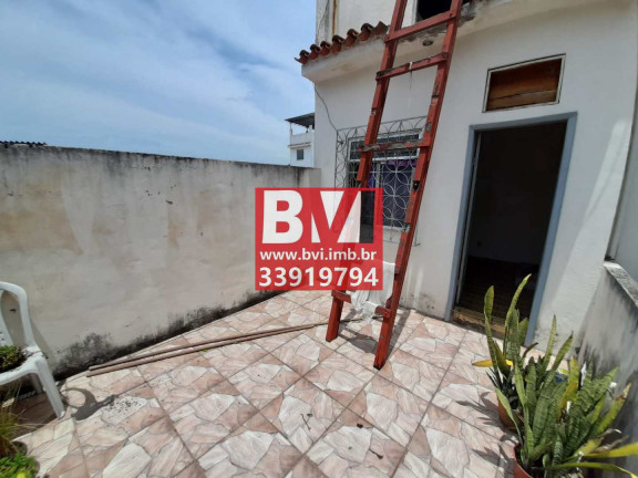 Imagem Casa com 4 Quartos à Venda, 120 m² em Ramos - Rio De Janeiro Imagem Casa com 4 Quartos à Venda, 120 m² em Ramos - Rio De Janeiro