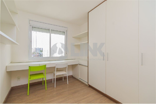 Imagem Apartamento com 3 Quartos à Venda, 82 m² em Passo Da Areia - Porto Alegre Imagem Apartamento com 3 Quartos à Venda, 82 m² em Passo Da Areia - Porto Alegre