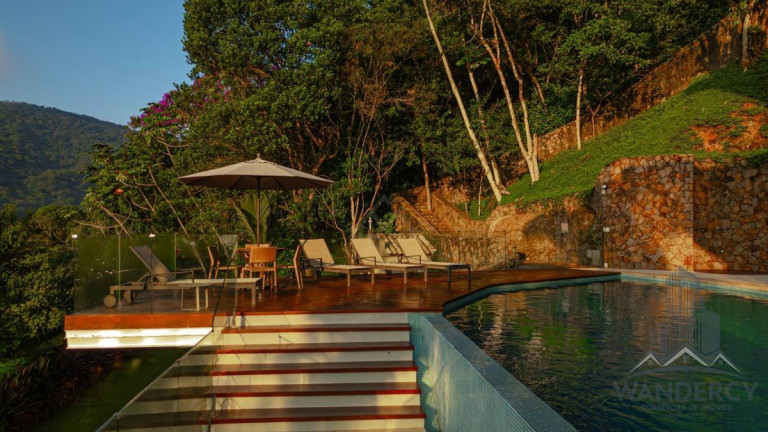 Imagem Casa de Condomínio com 4 Quartos à Venda, 1.200 m² em Praia Vermelha - Ubatuba