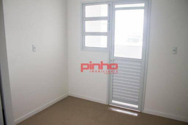 Imagem Apartamento com 3 Quartos à Venda, 107 m² em Barreiros - São José