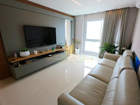 Imagem Apartamento com 3 Quartos à Venda, 133 m² em Centro - Balneário Camboriú Imagem Apartamento com 3 Quartos à Venda, 133 m² em Centro - Balneário Camboriú