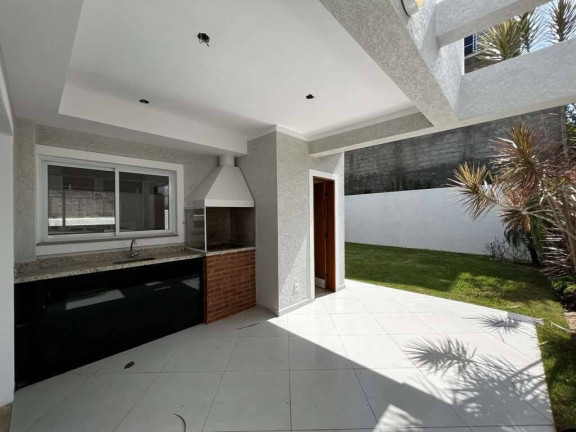 Imagem Casa com 3 Quartos à Venda, 192 m² em Bairro Moinho Velho - Cotia Imagem Casa com 3 Quartos à Venda, 192 m² em Bairro Moinho Velho - Cotia