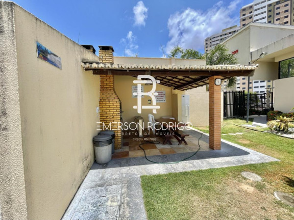 Imagem Apartamento com 2 Quartos à Venda, 56 m² em Ponta Negra - Natal