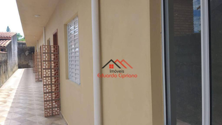 Imagem Casa com 8 Quartos à Venda, 180 m² em Massaguaçu - Caraguatatuba