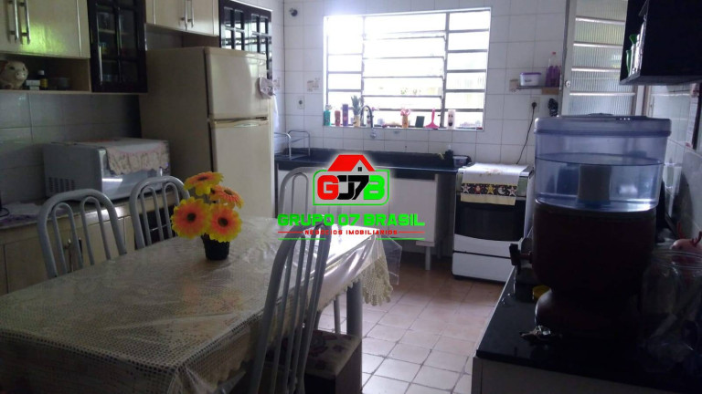 Casa com 3 Quartos à Venda, 211 m² em São José Dos Campos
