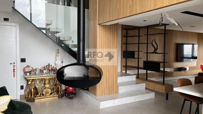 Imagem Imóvel com 3 Quartos à Venda, 215 m² em Vila Olímpia - São Paulo