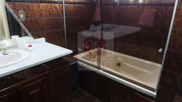 Imagem Casa com 4 Quartos à Venda, 350 m² em Nonoai - Porto Alegre Imagem Casa com 4 Quartos à Venda, 350 m² em Nonoai - Porto Alegre