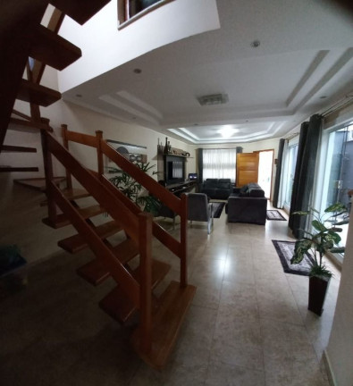 Imagem Sobrado com 3 Quartos à Venda, 189 m² em Jardim Santa Clara - Guarulhos Imagem Sobrado com 3 Quartos à Venda, 189 m² em Jardim Santa Clara - Guarulhos