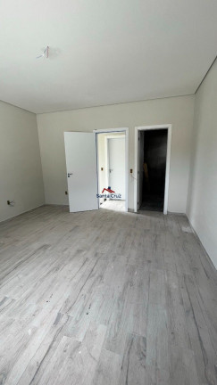 Imagem Sobrado com 3 Quartos à Venda, 225 m² em São João Do Rio Vermelho - Florianópolis