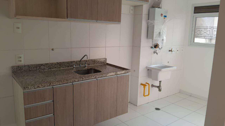 Imagem Apartamento com 2 Quartos à Venda, 60 m² em Jardim Tupanci - Barueri