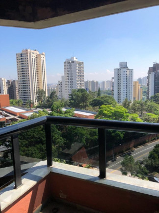Imagem Imóvel com 3 Quartos à Venda, 242 m² em Vila Suzana - São Paulo