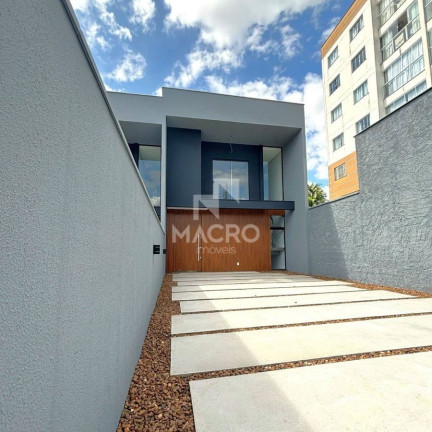 Casa com 3 Quartos à Venda, 140 m² em Rau - Jaraguá Do Sul
