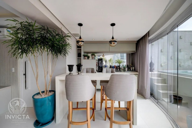 Imagem Apartamento com 3 Quartos à Venda, 220 m² em Barra Sul - Balneário Camboriú