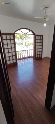 Imagem Casa com 4 Quartos à Venda, 300 m² em Coqueiros - Florianopolis