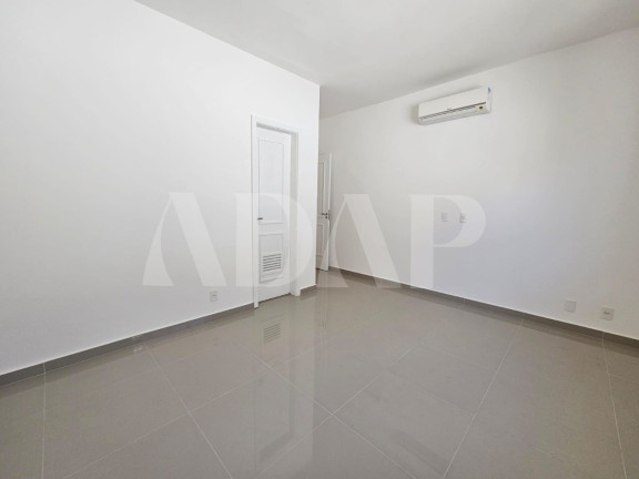 Imagem Casa com 3 Quartos à Venda, 200 m² em Vargem Pequena - Rio De Janeiro Imagem Casa com 3 Quartos à Venda, 200 m² em Vargem Pequena - Rio De Janeiro
