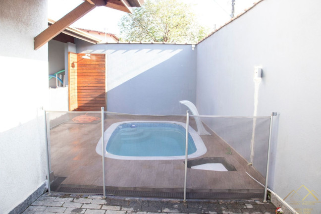 Casa com 4 Quartos à Venda, 285 m² em Itaguá - Ubatuba