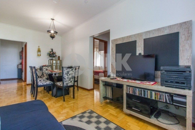 Imagem Apartamento com 2 Quartos à Venda, 67 m² em São João - Porto Alegre Imagem Apartamento com 2 Quartos à Venda, 67 m² em São João - Porto Alegre