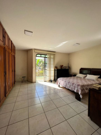 Imagem Sobrado com 4 Quartos à Venda, 330 m² em Jardim América - Goiânia Imagem Sobrado com 4 Quartos à Venda, 330 m² em Jardim América - Goiânia