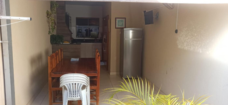 Imagem Casa com 3 Quartos à Venda, 122 m² em Jardim Diamante - Maringá