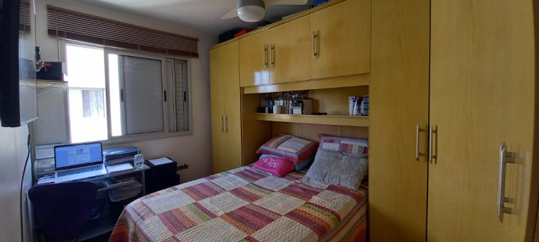 Imagem Apartamento com 2 Quartos à Venda, 48 m² em Vila Carmosina - São Paulo
