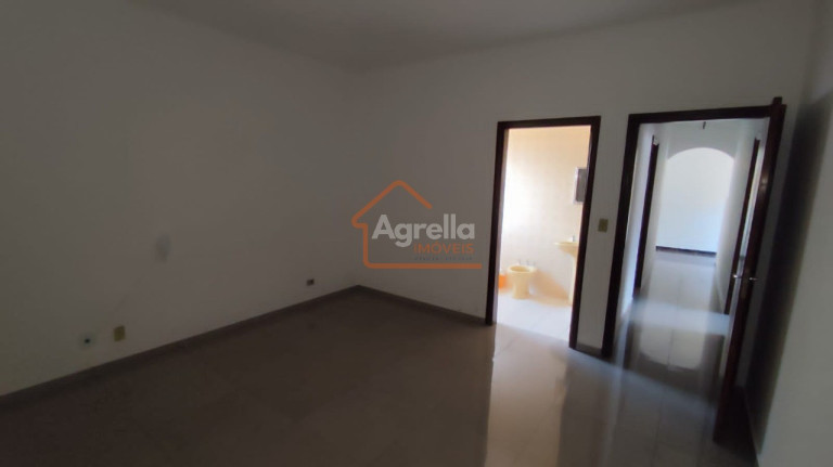 Imagem Casa com 3 Quartos à Venda, 300 m² em Jardim Longatto - Mogi Mirim Imagem Casa com 3 Quartos à Venda, 300 m² em Jardim Longatto - Mogi Mirim