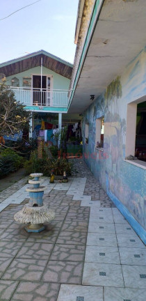 Imagem Casa com 4 Quartos à Venda, 315 m² em Sitio Cercado - Curitiba