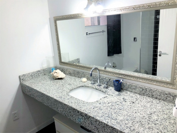 Imagem Apartamento com 2 Quartos à Venda, 149 m² em Floresta - Porto Alegre