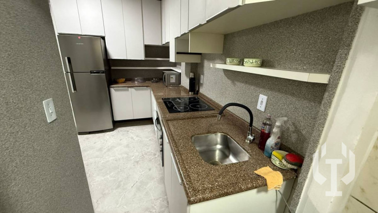 Imagem Apartamento com 3 Quartos para Alugar, 110 m² em Meia Praia - Itapema