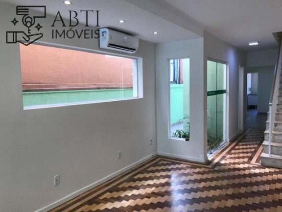 Imagem Casa com 3 Quartos à Venda, 177 m² em Vila Olímpia - São Paulo Imagem Casa com 3 Quartos à Venda, 177 m² em Vila Olímpia - São Paulo