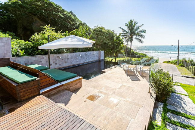 Imagem Casa com 5 Quartos à Venda, 220 m² em Morrinhos - Garopaba Imagem Casa com 5 Quartos à Venda, 220 m² em Morrinhos - Garopaba