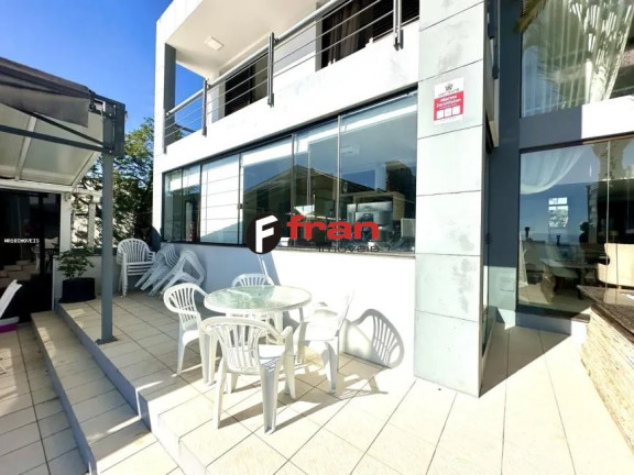 Imagem Casa com 5 Quartos à Venda, 504 m² em Joao Paulo - Florianópolis Imagem Casa com 5 Quartos à Venda, 504 m² em Joao Paulo - Florianópolis