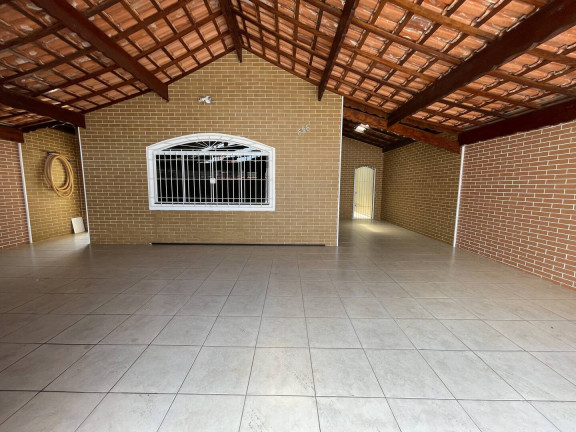 Imagem Casa com 3 Quartos à Venda, 500 m² em Maracanã - Praia Grande Imagem Casa com 3 Quartos à Venda, 500 m² em Maracanã - Praia Grande