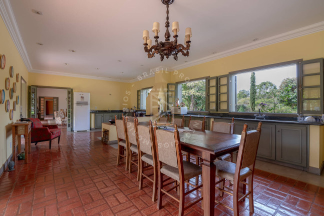 Imagem Casa com 6 Quartos à Venda, 1 m² em Centro - Cunha Imagem Casa com 6 Quartos à Venda, 1 m² em Centro - Cunha