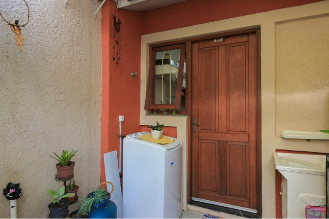 Imagem Casa com 2 Quartos à Venda, 41 m² em Hípica - Porto Alegre Imagem Casa com 2 Quartos à Venda, 41 m² em Hípica - Porto Alegre