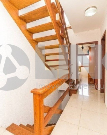 Imagem Casa com 3 Quartos à Venda, 125 m² em Hípica - Porto Alegre Imagem Casa com 3 Quartos à Venda, 125 m² em Hípica - Porto Alegre