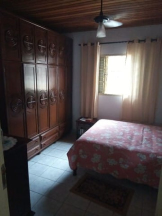 Imagem Casa com 5 Quartos à Venda, 440 m² em Estiva - Taubaté