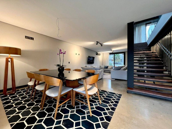 Imagem Casa de Condomínio com 4 Quartos à Venda, 278 m² em Centro - Xangri-lá
