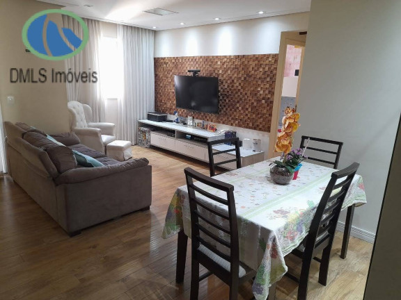 Imagem Apartamento com 2 Quartos à Venda, 74 m² em Jardim Tupanci - Barueri