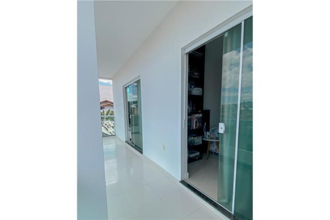 Imagem Casa com 4 Quartos à Venda, 284 m² em Centro - Balneário Camboriú