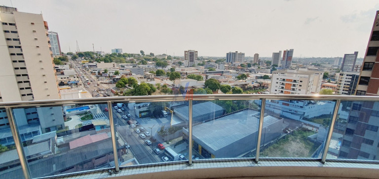 Imagem Apartamento com 4 Quartos à Venda, 300 m² em Adrianópolis - Manaus