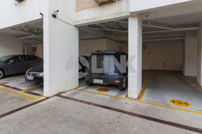 Imagem Apartamento com 3 Quartos à Venda, 84 m² em Passo Da Areia - Porto Alegre Imagem Apartamento com 3 Quartos à Venda, 84 m² em Passo Da Areia - Porto Alegre