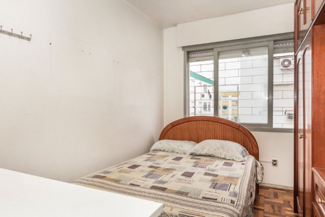 Imagem Imóvel com 2 Quartos à Venda, 55 m² em Passo Da Areia - Porto Alegre Imagem Imóvel com 2 Quartos à Venda, 55 m² em Passo Da Areia - Porto Alegre